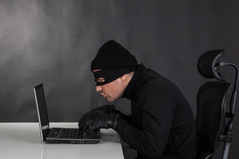 Kiberbűnözés a családban